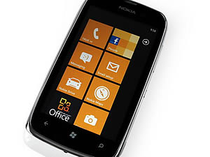 Nokia Lumia 610 - โนเกีย Lumia 610