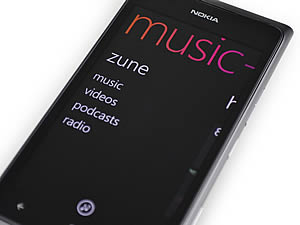 Nokia Lumia 900 - โนเกีย Lumia 900