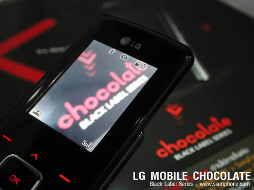 LG KG800 - Chocolate Phone, Black Label Series